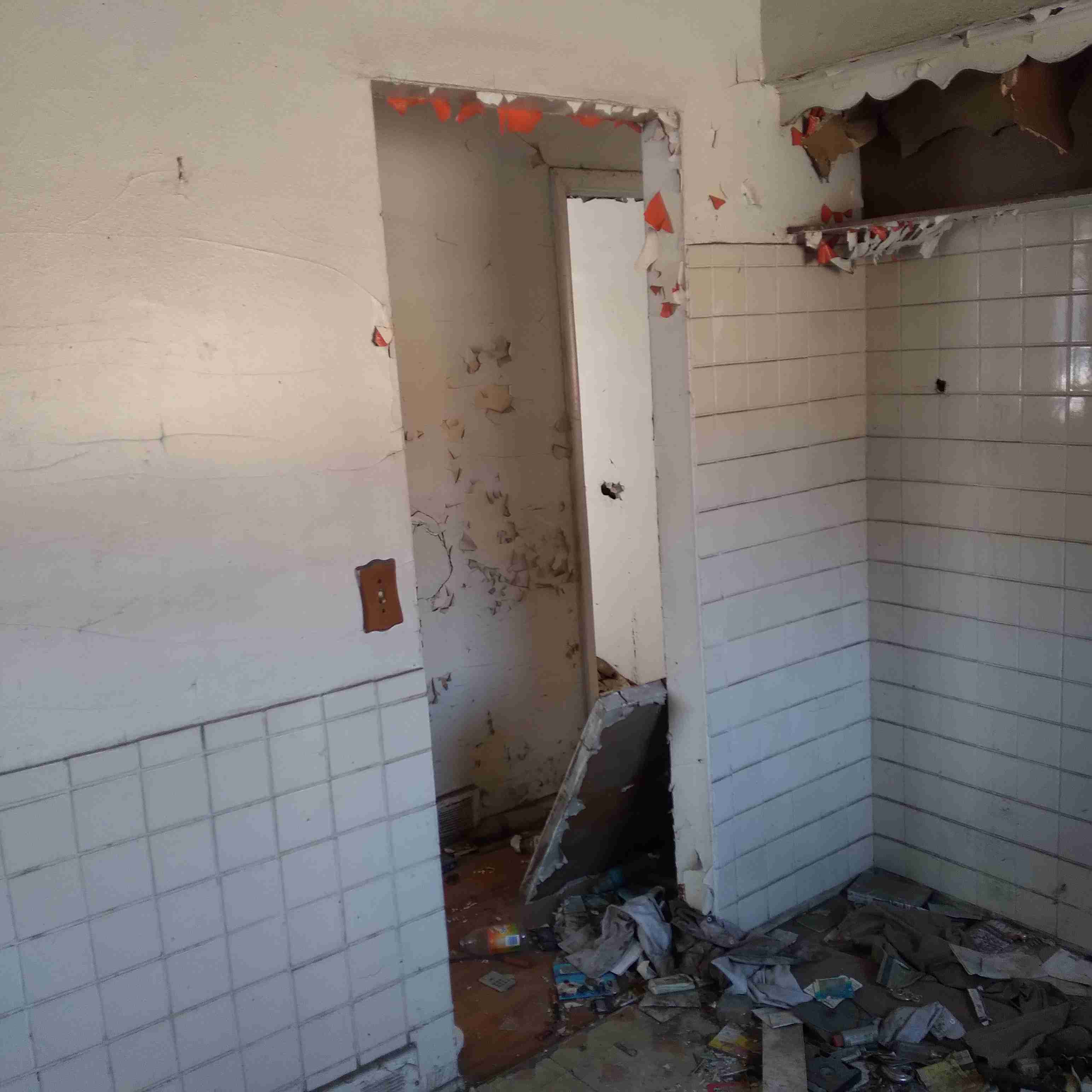 11755 n martindale (24).jpg